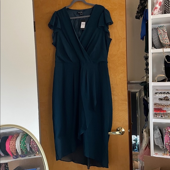 NWT City Chic wrap swing dress - emerald S/16 - Picture 7 of 10